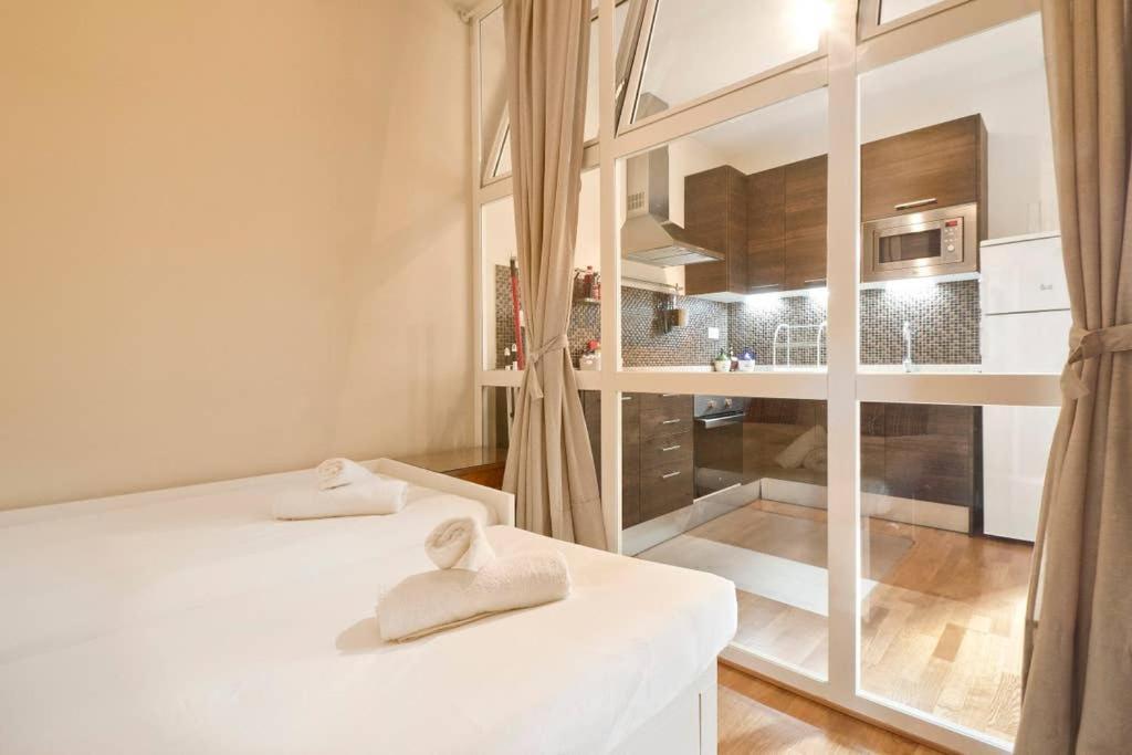 Apartment Poble Nou Barcellona Esterno foto